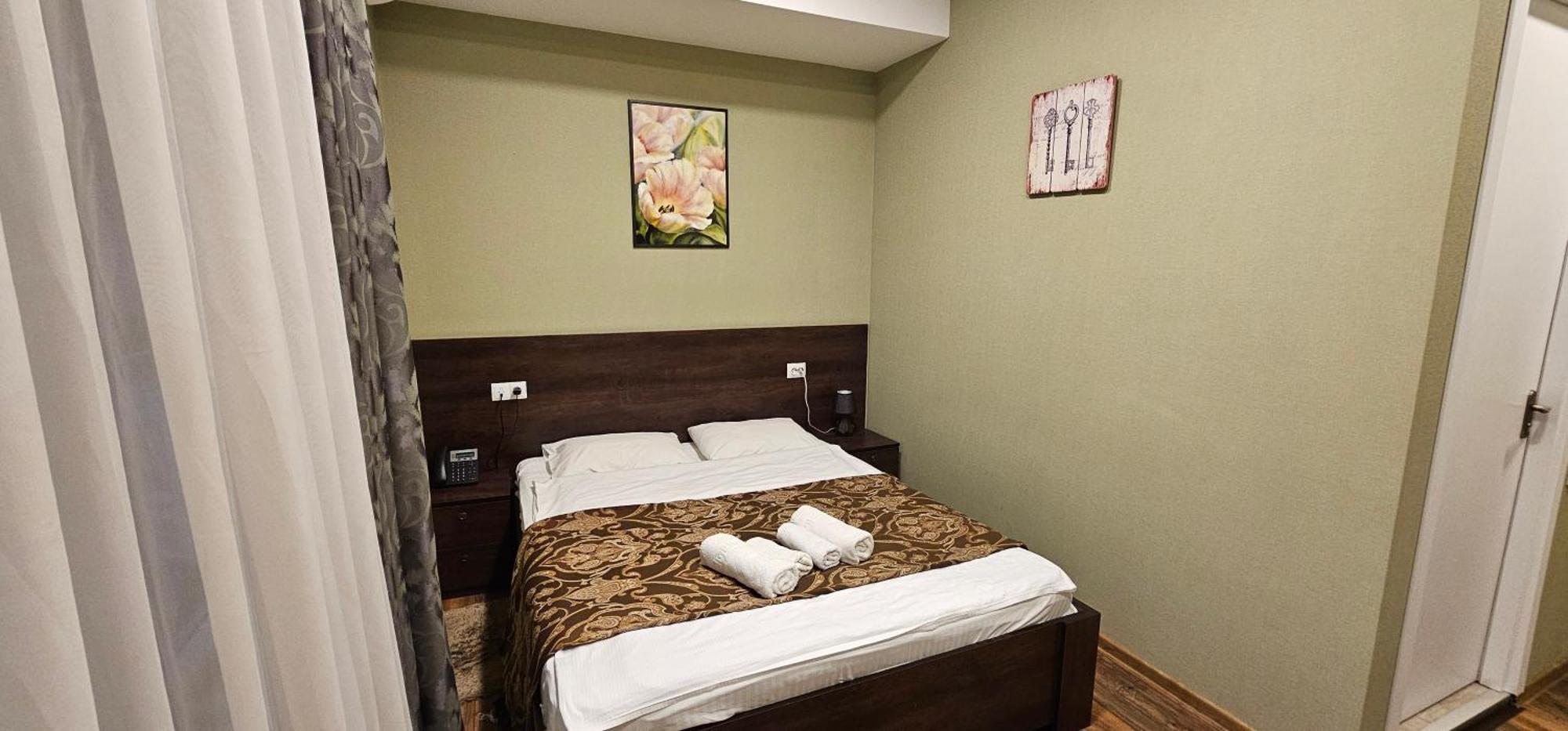Hotel Boutique Iveria Tbilissi Chambre photo